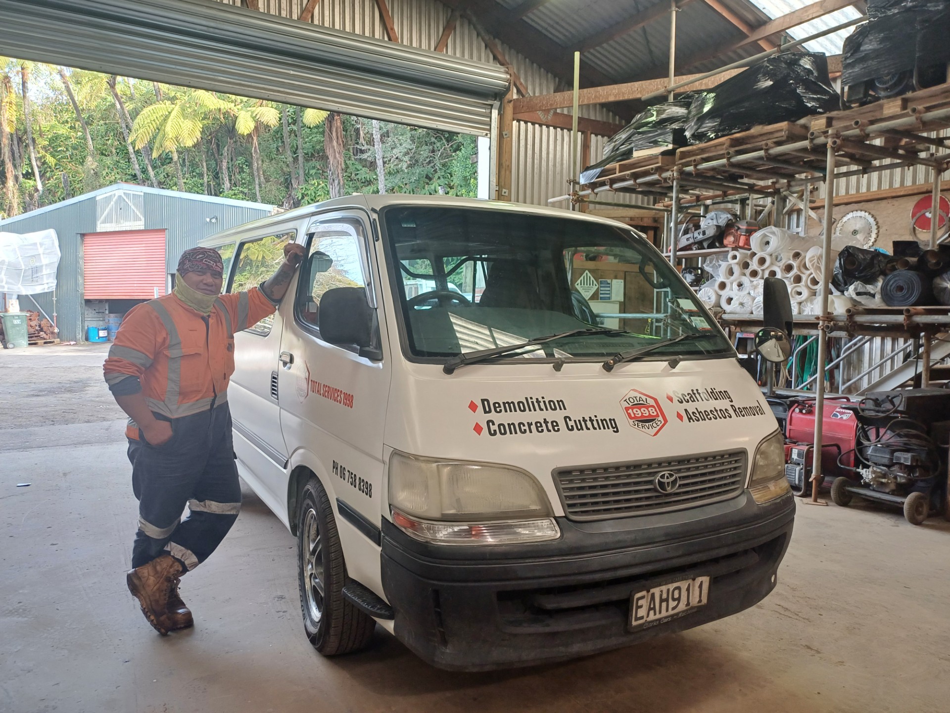 Concrete cutting on site